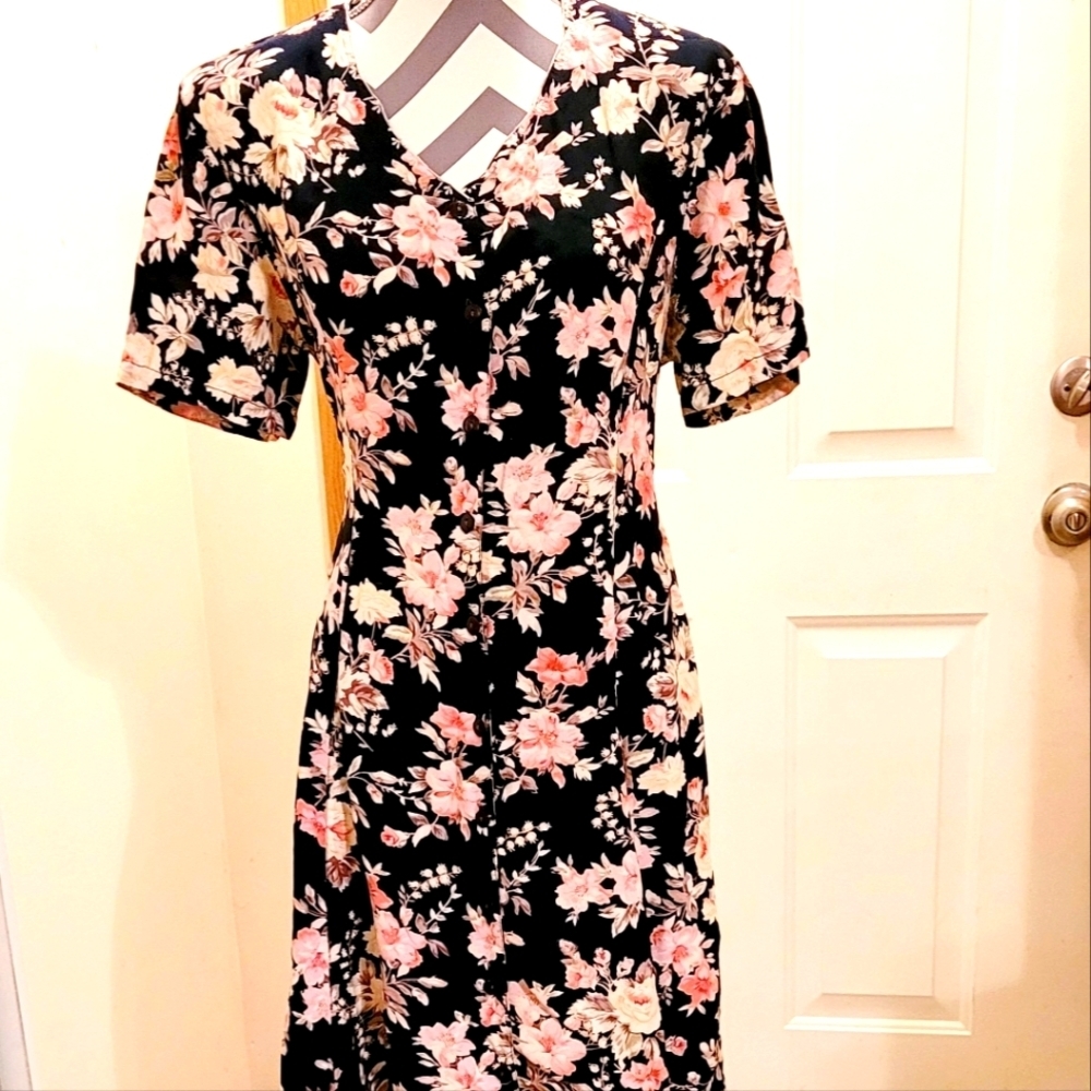 Cute floral dress by Ragazzi sz medium